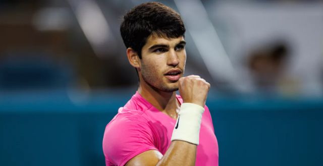 为年轻队员 为年轻队员