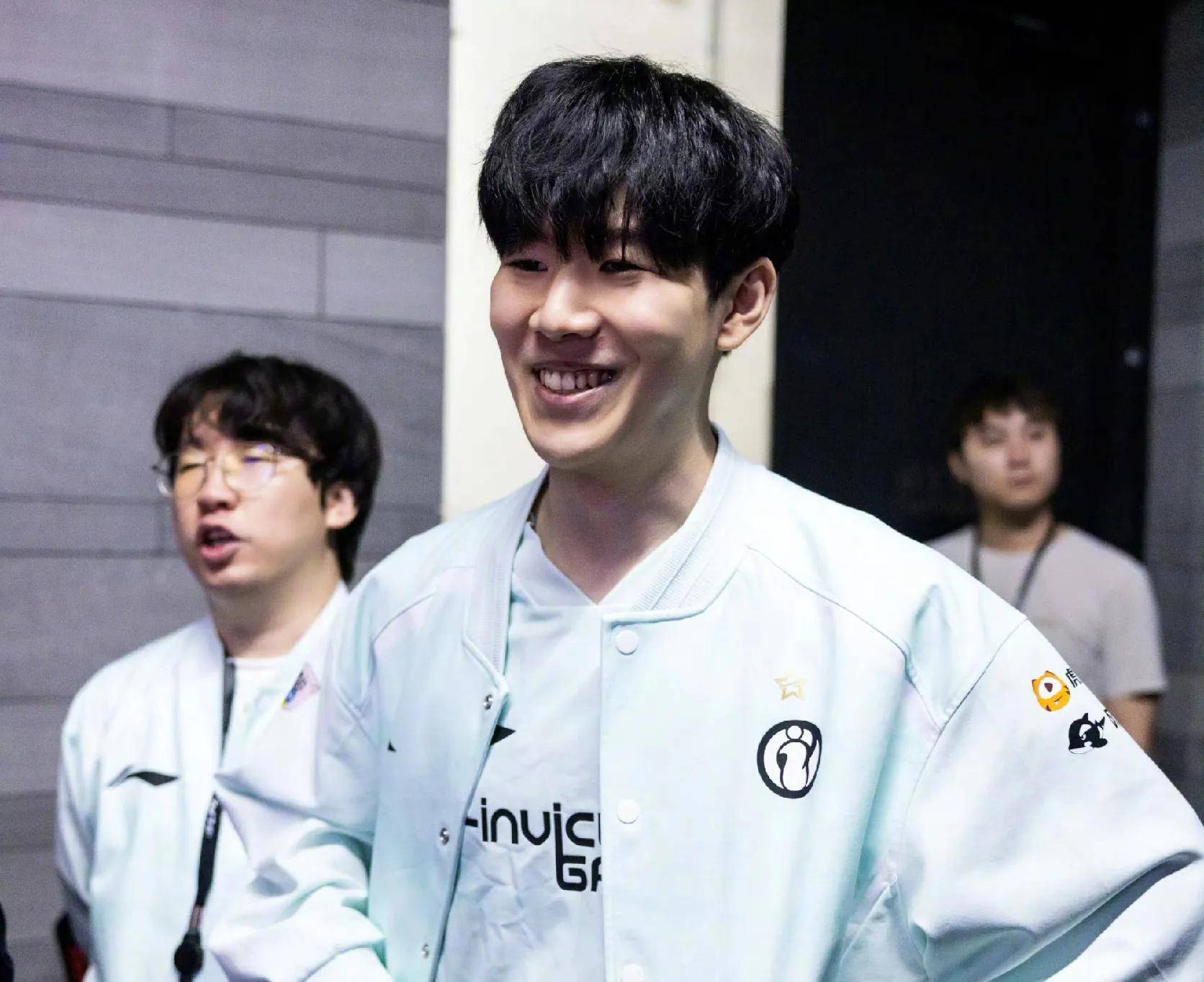 于一个赛季 于一个赛季