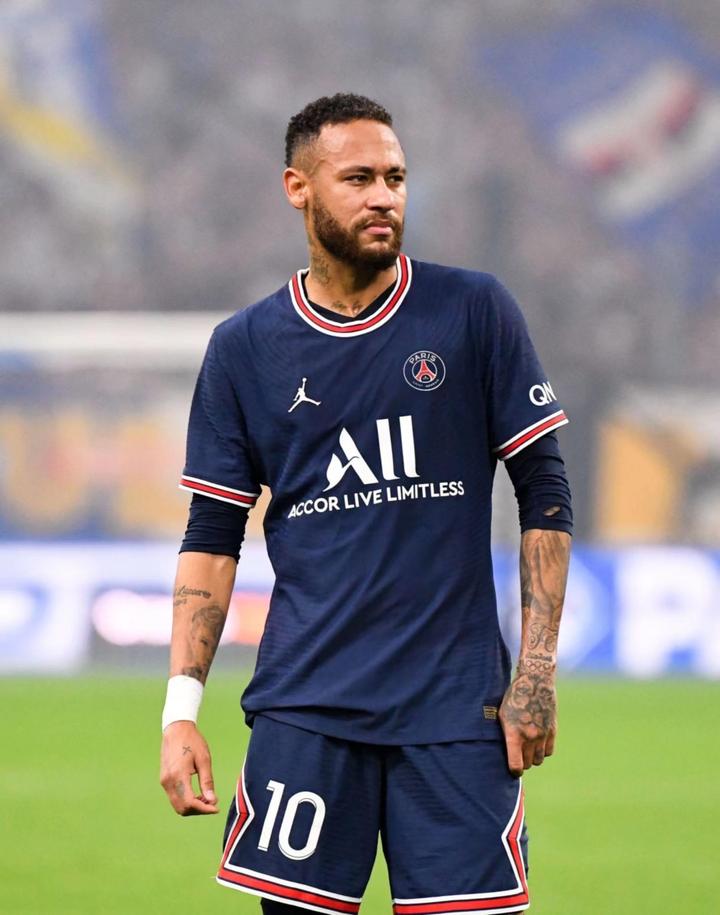 詹姆斯感到 詹姆斯感到